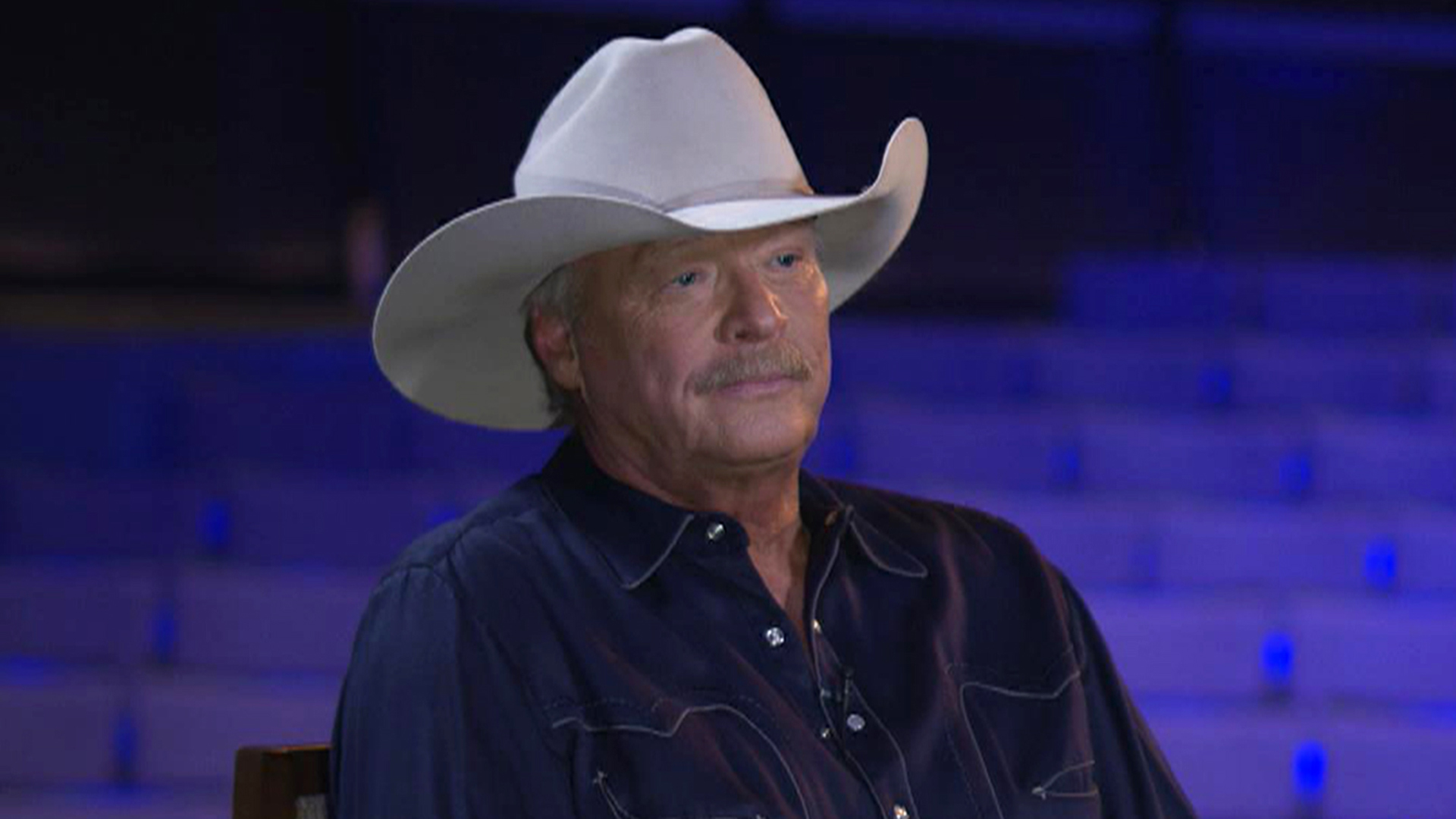Country Star Alan Jackson Reveals Cmt Diagnosis - Today