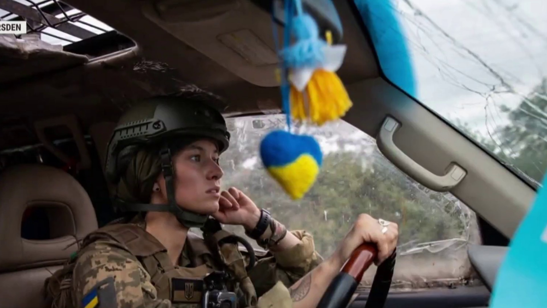 War in Ukraine against Russia How women soldiers are fighting back pic