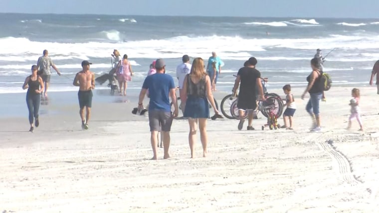 Florida South Carolina Reopen Beaches As States Begin To Loosen Restrictions