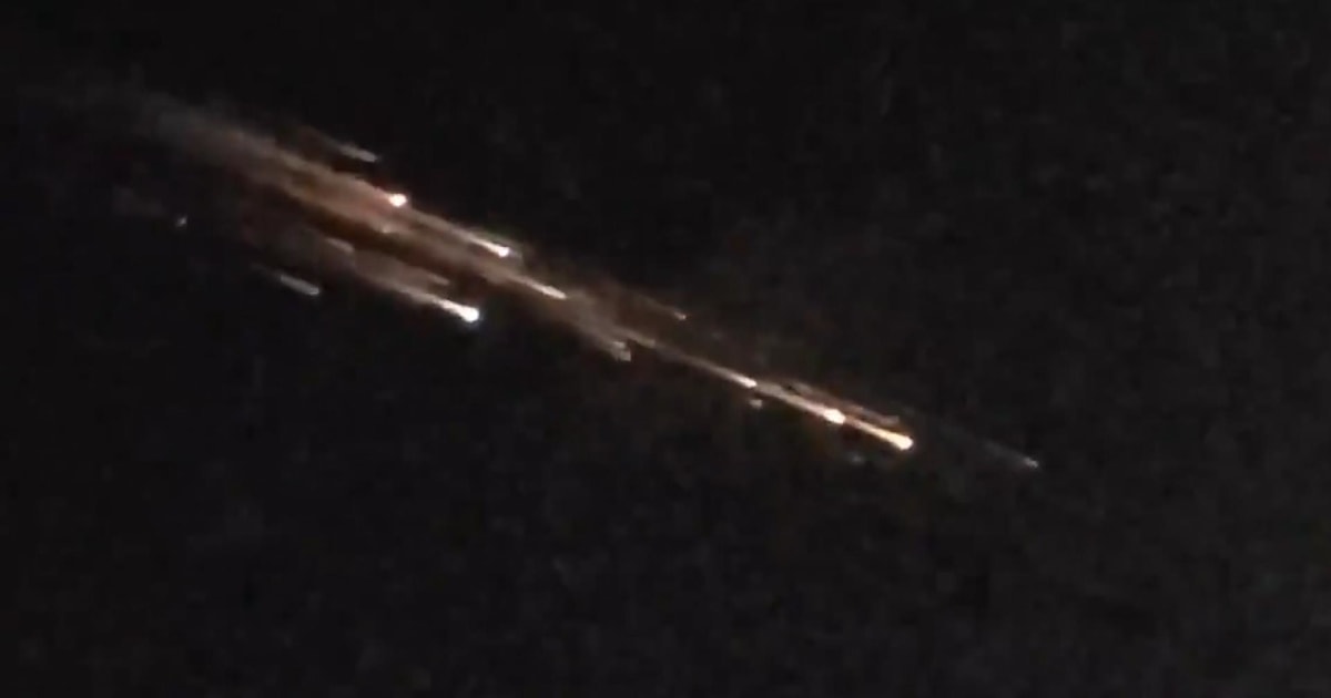 Des débris de fusée SpaceX trouvés dans l’État de Washington en suivant des lignes dans le ciel nocturne